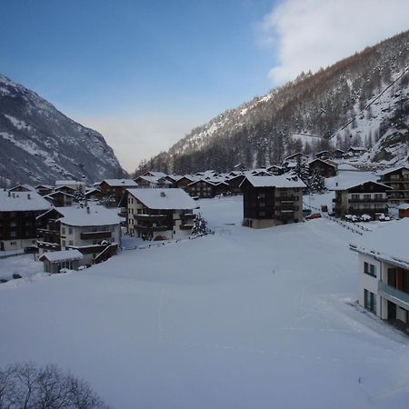 Apartamento Haus Aurora Saas-Grund Exterior foto