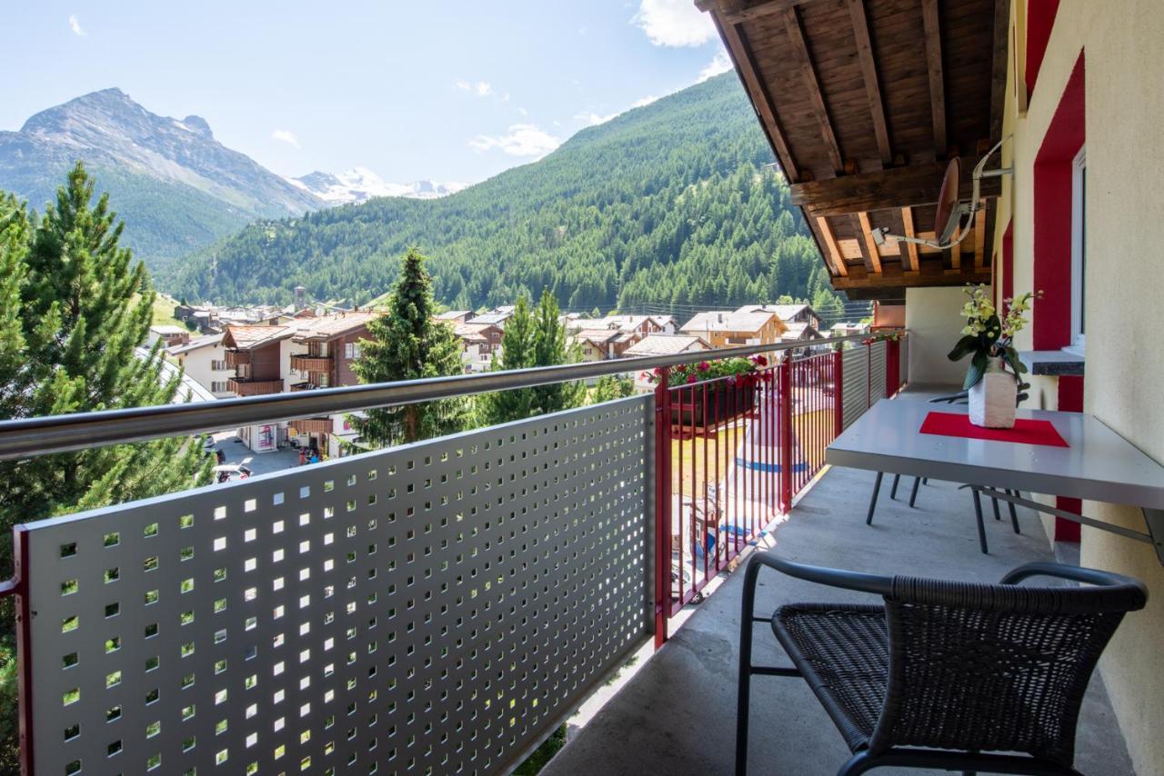 Apartamento Haus Aurora Saas-Grund Exterior foto